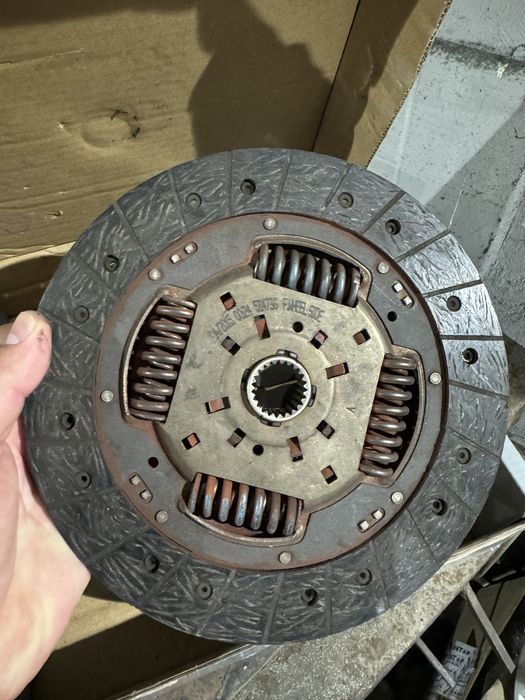 Щеплення Сцепление Зчеплення Ford 1.8 Дизель