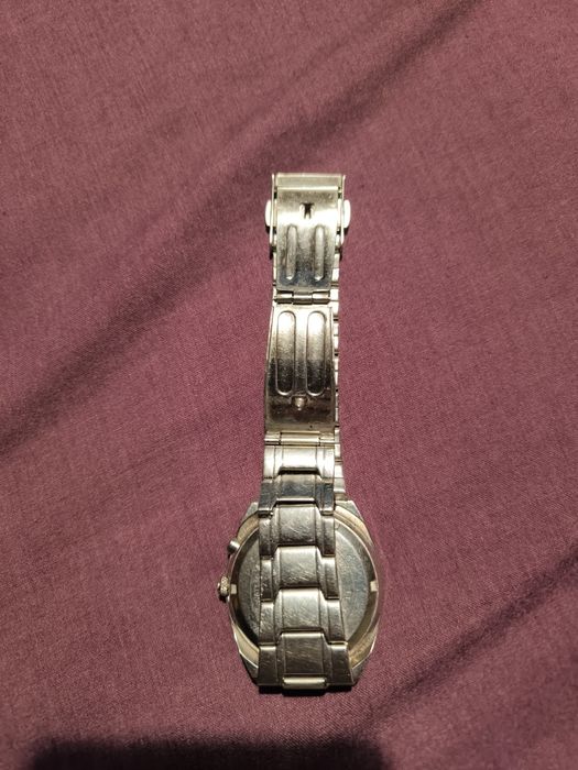 Продам часы casio