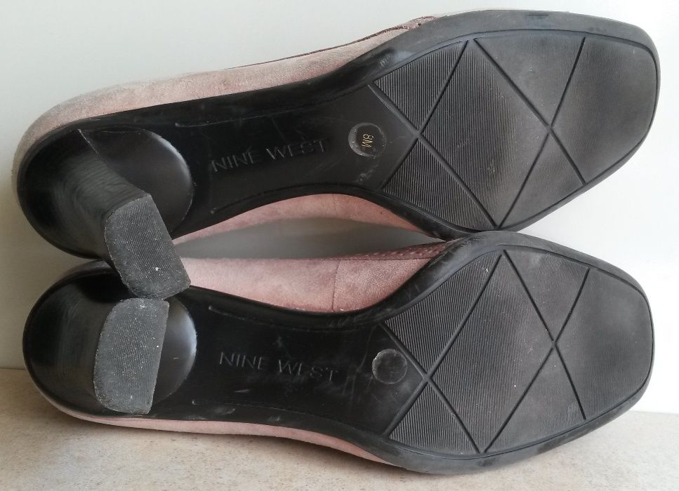 Nine West skóra JAK NOWE roz 39 szczupłe czółenka półbuty zamsz