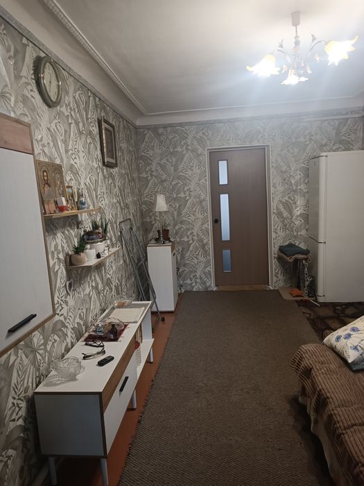 Квартира в хвойному лісі з автономним опаленням і ремонтом