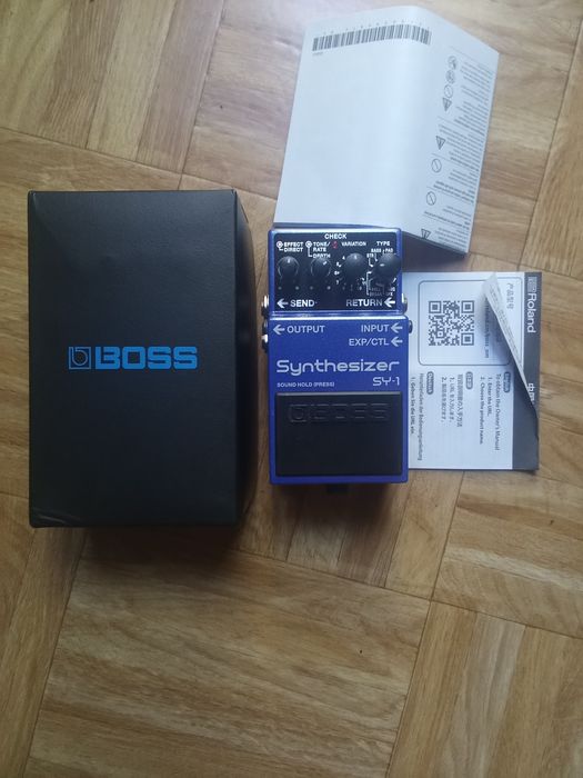 Boss SY-1 Synthesizer do gitary i basu