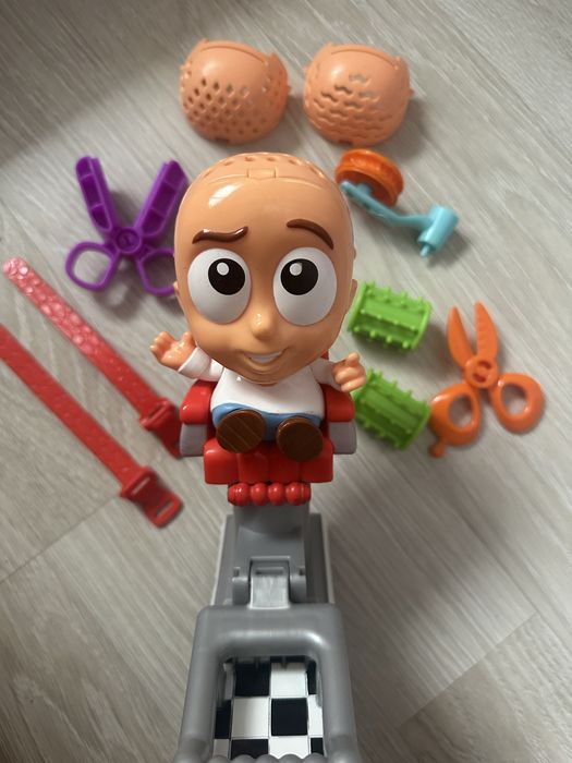 Ігровий набір для ліплення Play-Doh «Божевільні зачіски» плей до