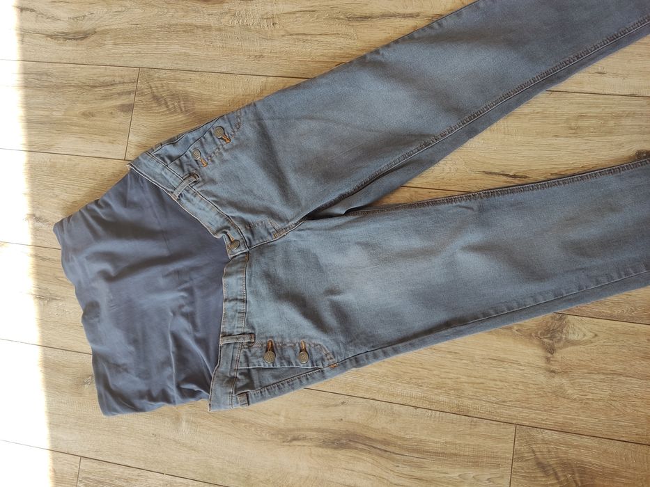Jeansowe spodnie skinny rurki damskie ciążowe jasny dżins M 38