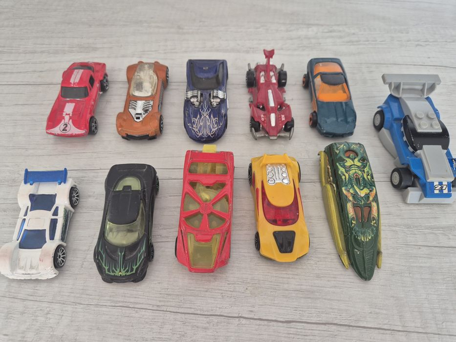 Машинки Hot Wheels 2000-х Років
