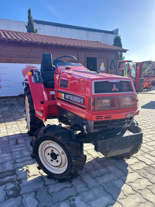 Mitsubishi MT17 4x4