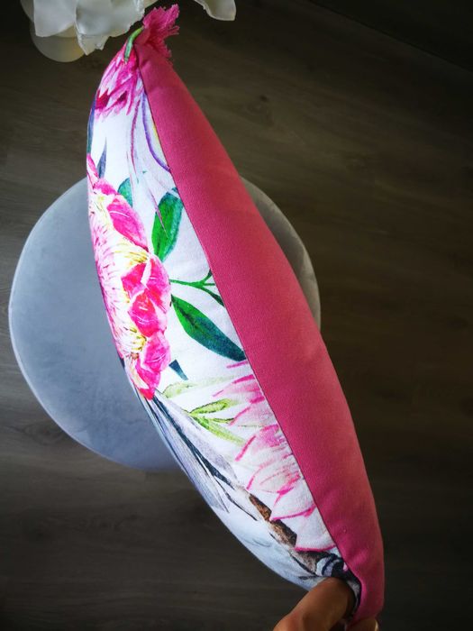 Almofada rosa com estampado