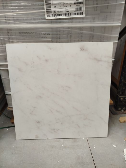 Cerâmica exterior 60*60