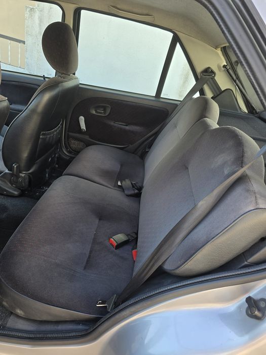 Vendo Citroen saxo ano 2001