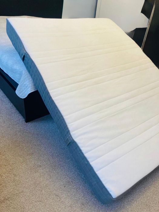 Sprzedam Materac 160x200 Ikea