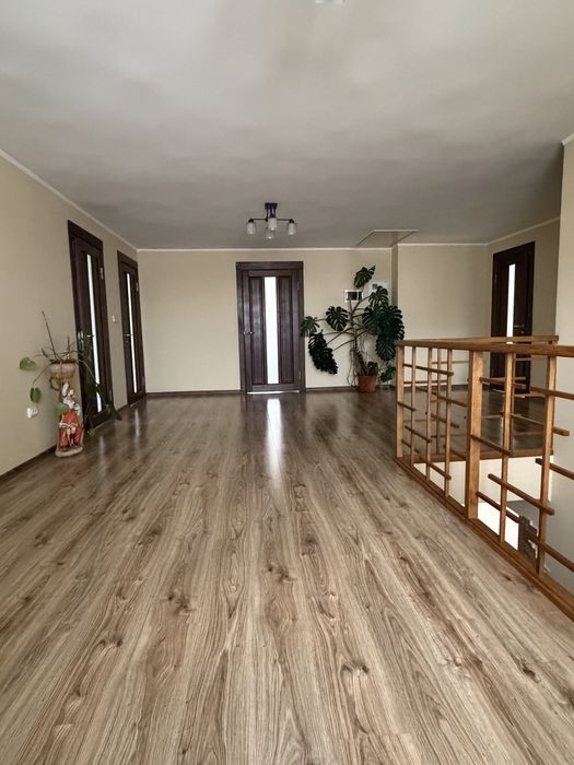 Продається будинок Лужани