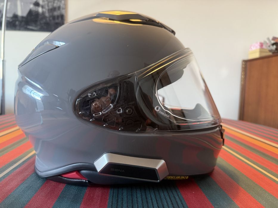 Capacete  Shoei NXR com intercom Sena SRL-EXT