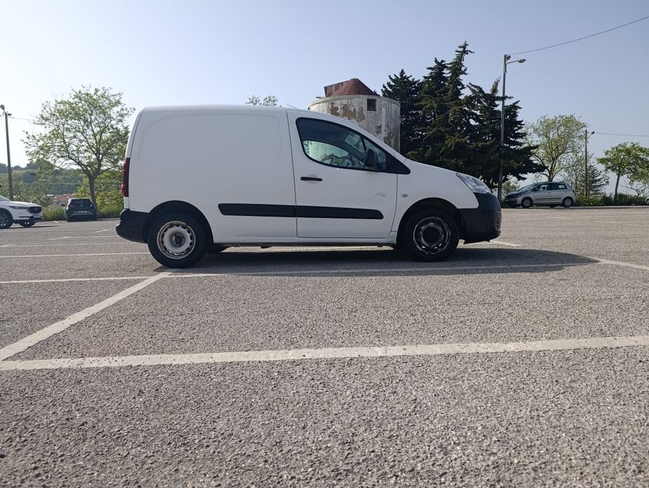Peugeot partner 1.6 HDI - 2017 A/C