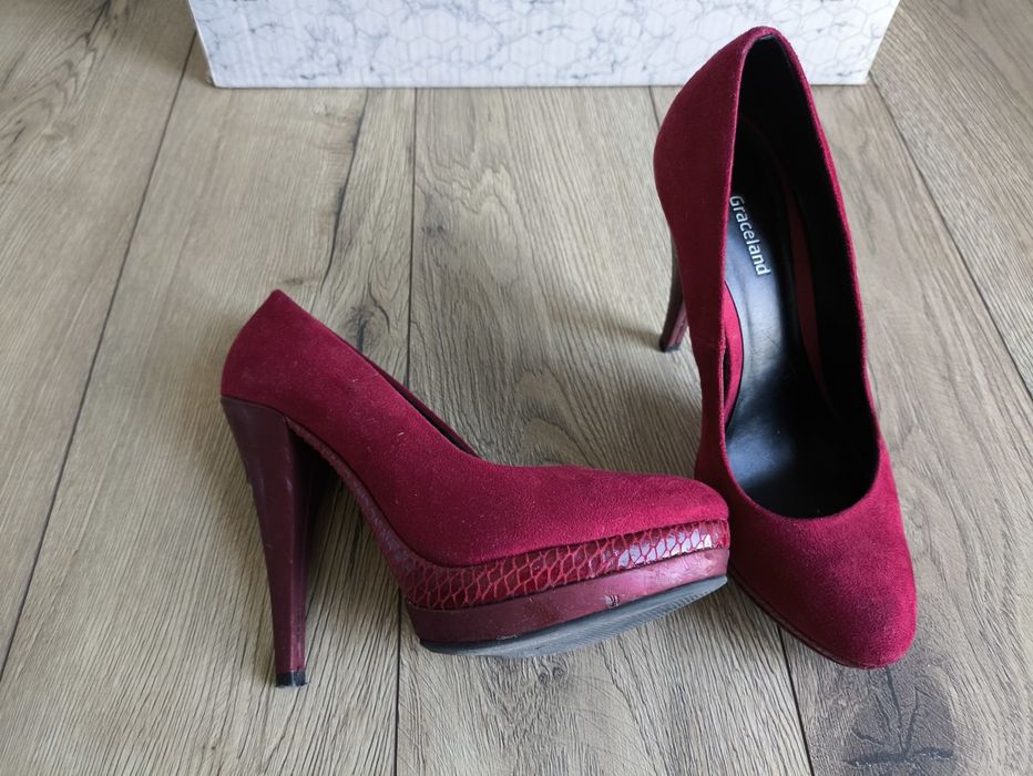 Buty na obcasie graceland 37