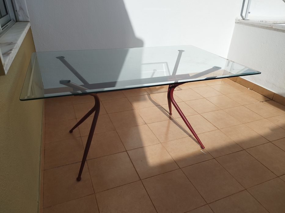 Mesa de vidro interior/exterior