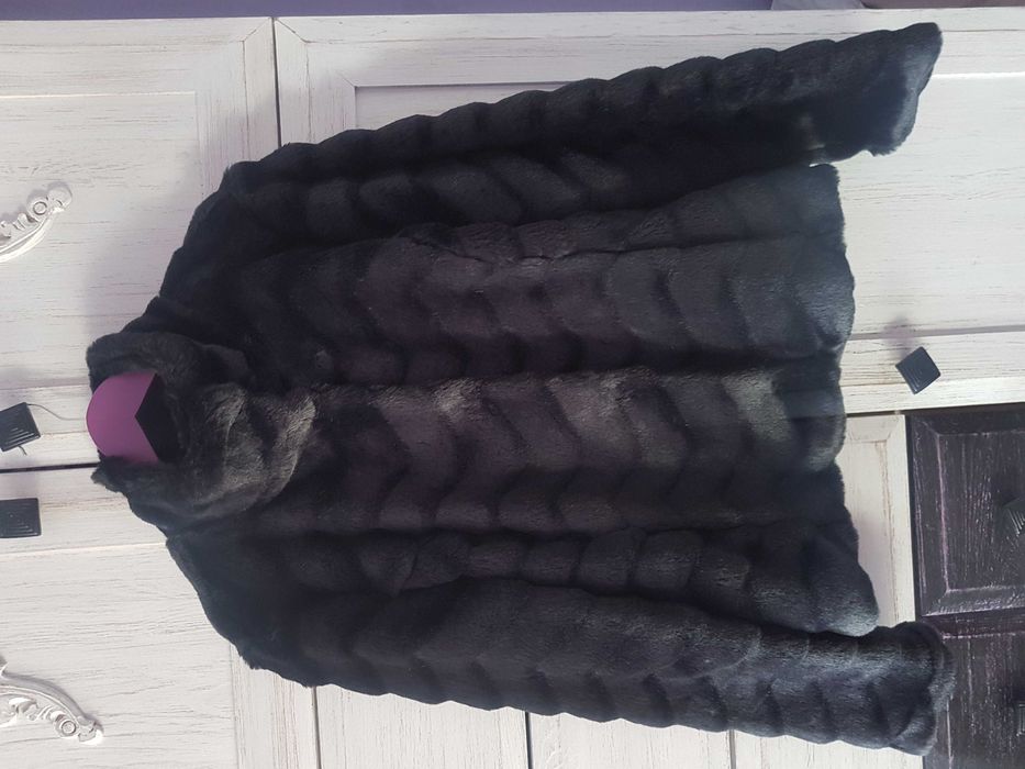 Futerko ORSAY j.nowe M śliczne ciepłe założone 2-3 razy futro krótkie