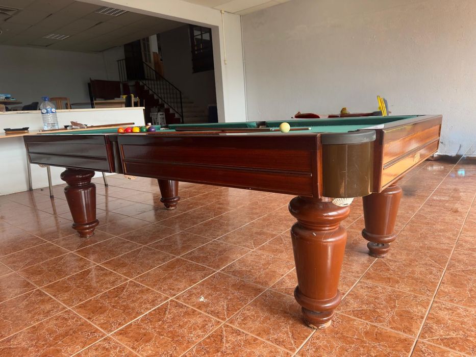 Mesa de bilhar usada em óptimo estado