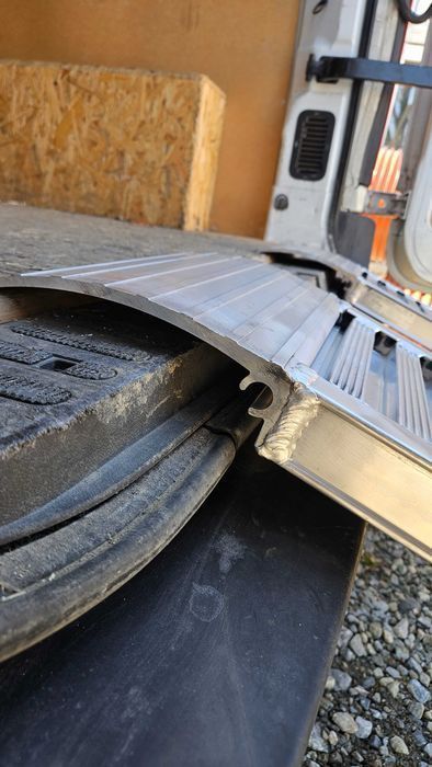 Najazdy Samochodowe Aluminiowe do Lawety, Transportu Samochodów, Koparek, Włoskie Aluminium i Certyfikat CE, Wysyłka Cała Polska, FV i GWARANCJA