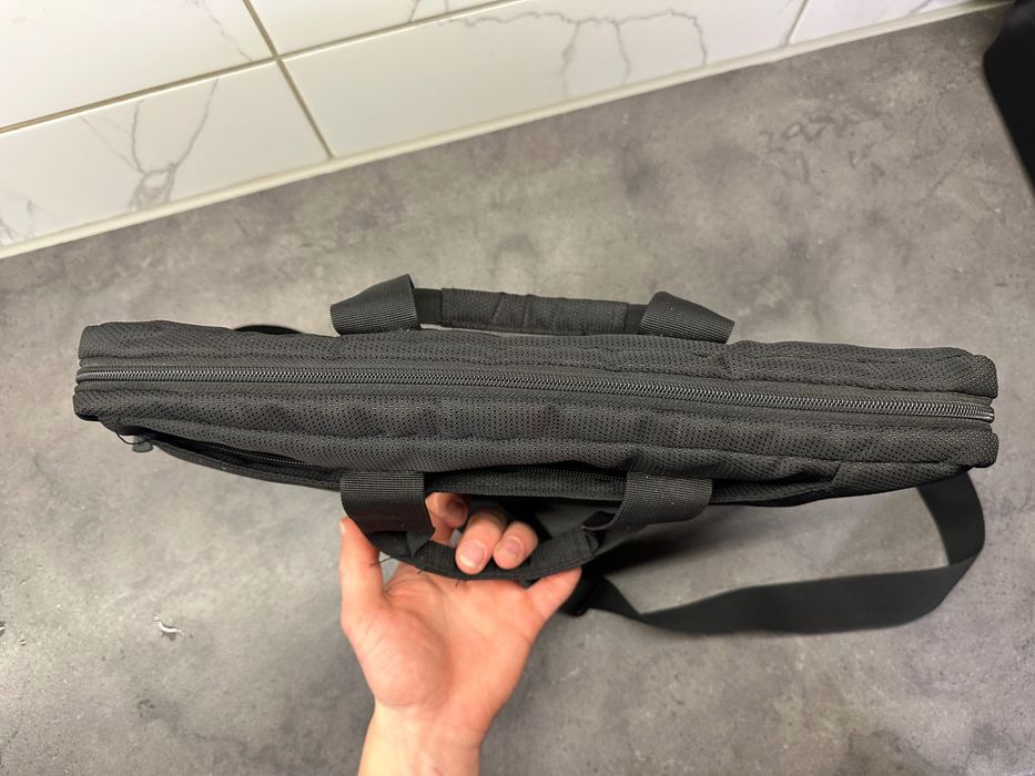 Сумка для ноутбука Rivacase 8035 Black 15.6"