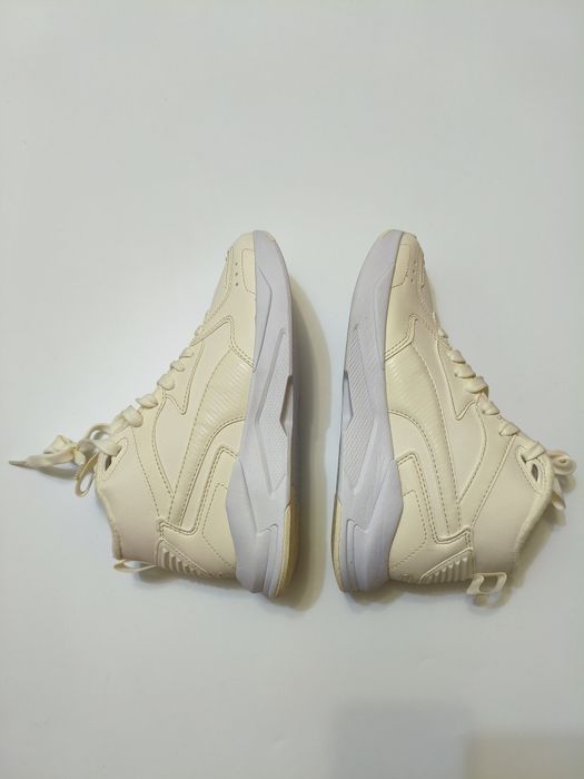 Кросівки жіночі Puma 37 розмір