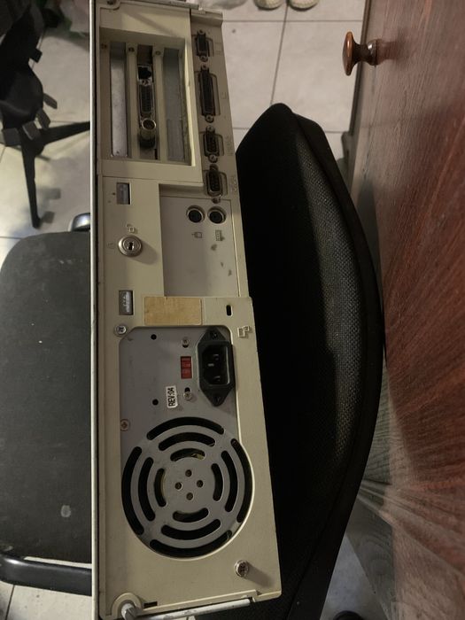 Раритетний Dell . Всс працює