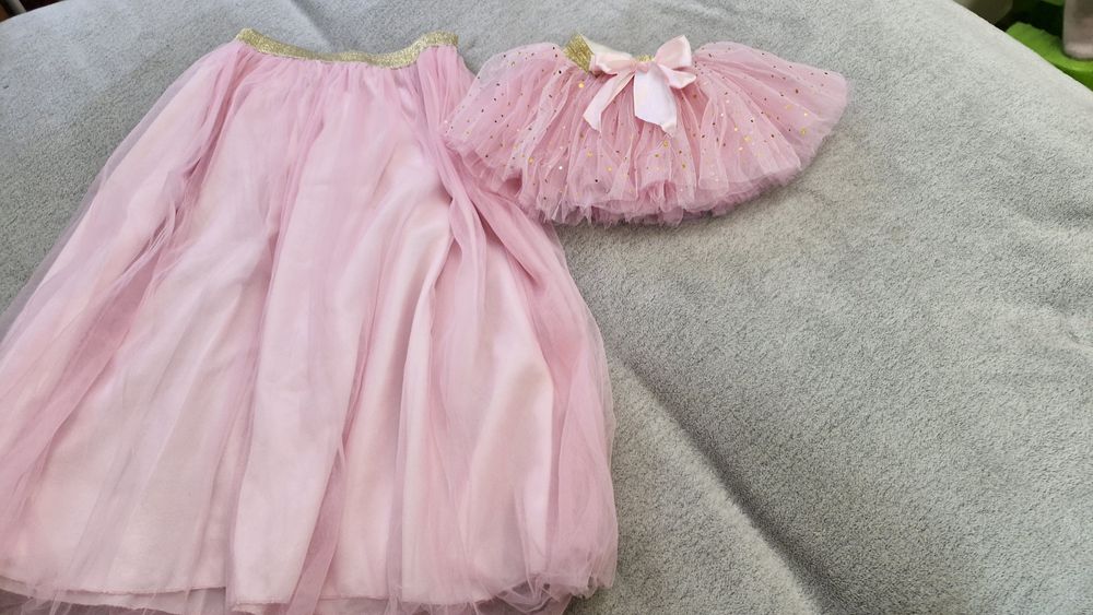 Спідниці з фатіну