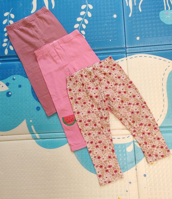 Одяг для дівчинки 98 розміру