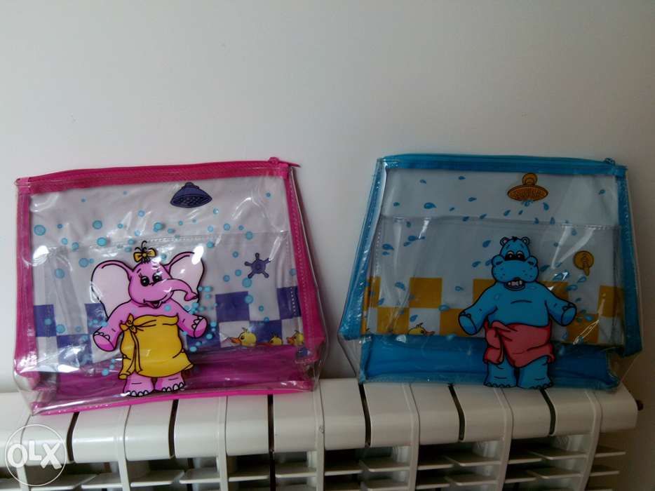 Bolsas de toilete (menino e menina)