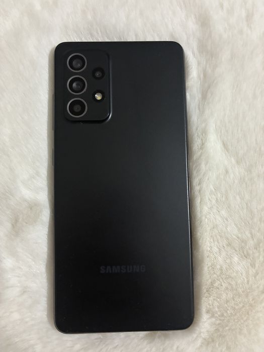 Samsung Galaxy A52s 5G 128GB em bom estado