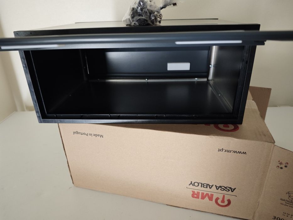 Correio de Encastrar