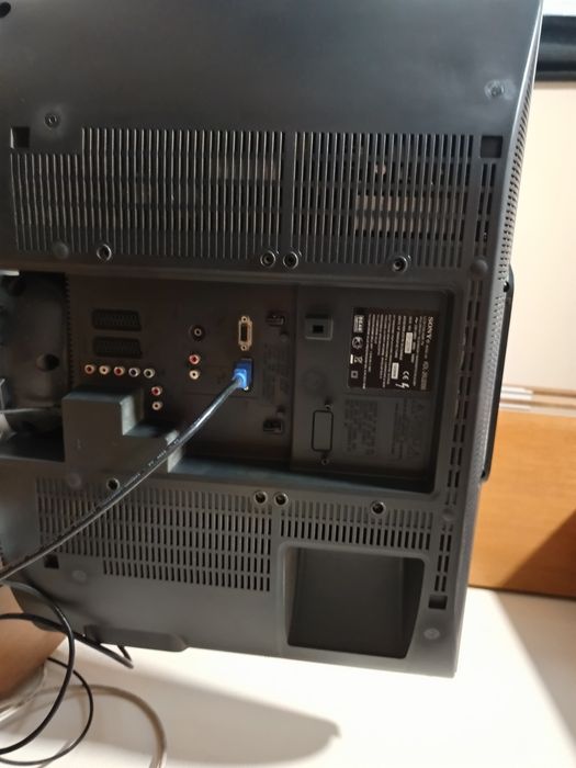 Televisão SONY 28 polegadas