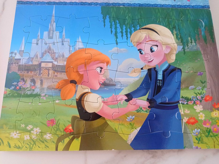 Livro da Frozen puzzle