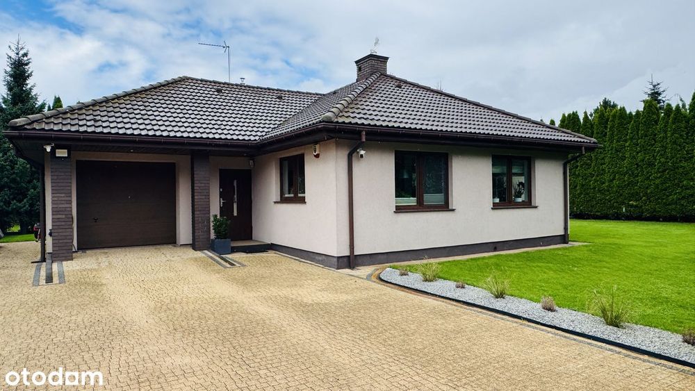 Parterowy 138 m2 z garażem, umeblowany, działka 969 m2, 1 km od Wawy