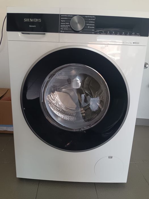 Máquina de lavar roupa Siemens