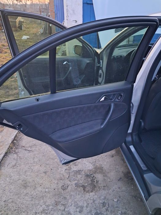 Mercedes С180 компрессор