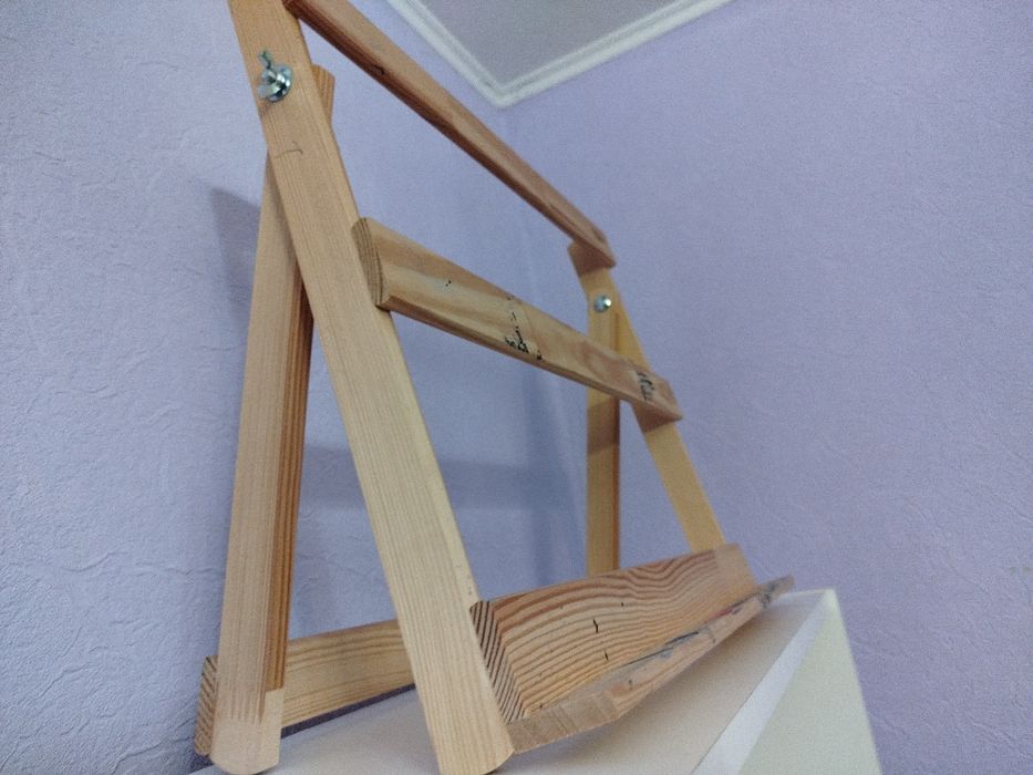 Мольберт настольний