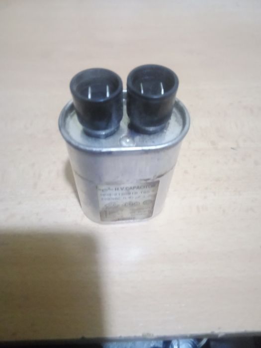 Конденсатор высоковольтный
