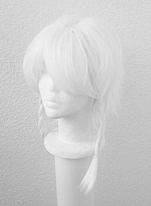 Biała krótka peruka z warkoczami cosplay wig Eli Clark Identity V