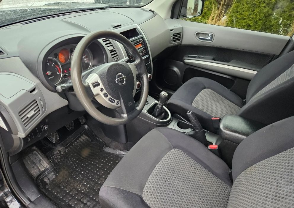 Nissan X-Trail 3200$