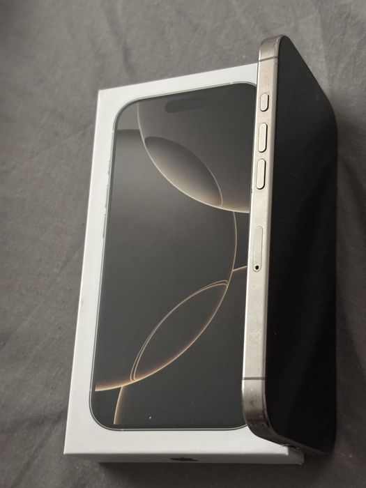 Iphone 16 pro Natural 256