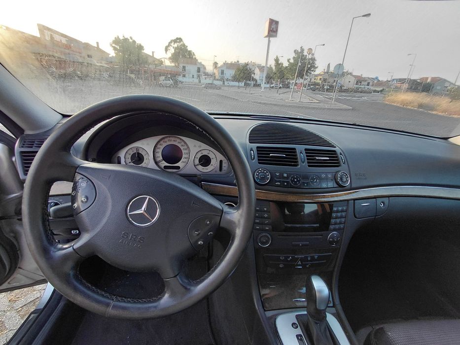 Mercedes-Benz E220 CDI AVANTGARD