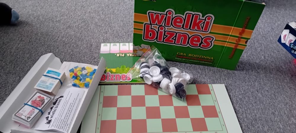 Gry planszowe Warcaby i wielki biznes