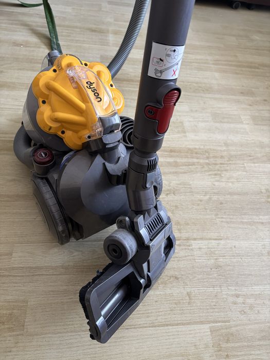 Пилосос Dyson DC29