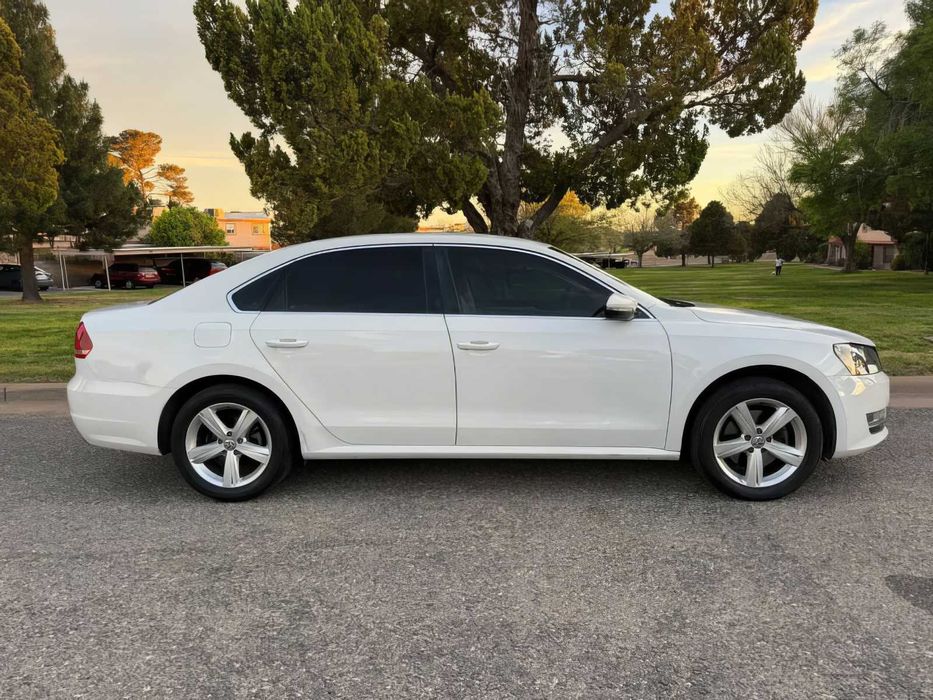 Volkswagen Passat      2015