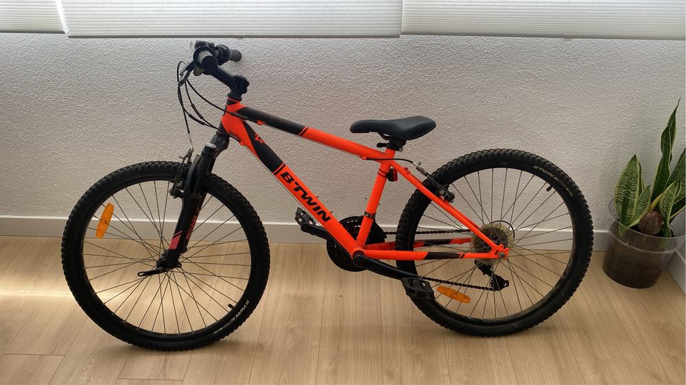 Bicicleta BTT B-TWIN Rockrider 340 Laranja 26'' - 21v - 100€