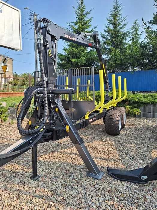 przyczepa Palms 8D z żurawiem 4.71