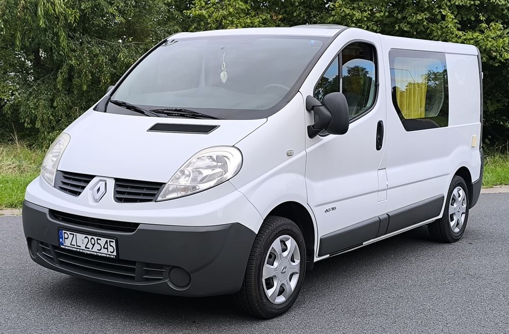 Renault Trafic Kamper 2.0DCi 115KM 165tys km Nowy rozrząd.