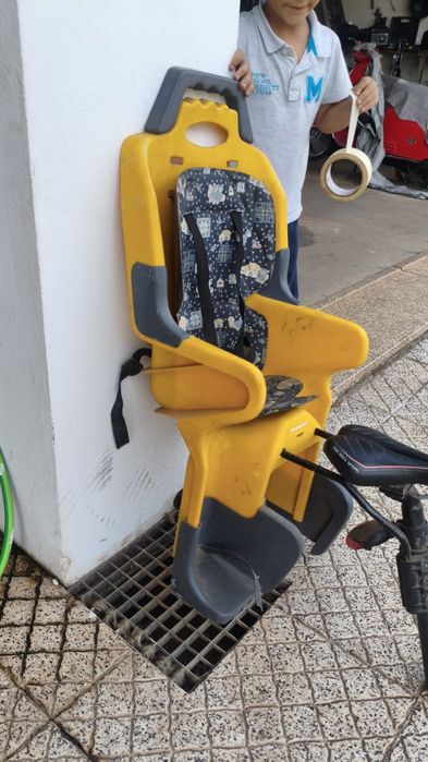 Cadeirinha para criança bicicleta