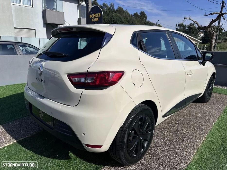 Renault Clio 0.9 TCe Limited Bi-Fuel