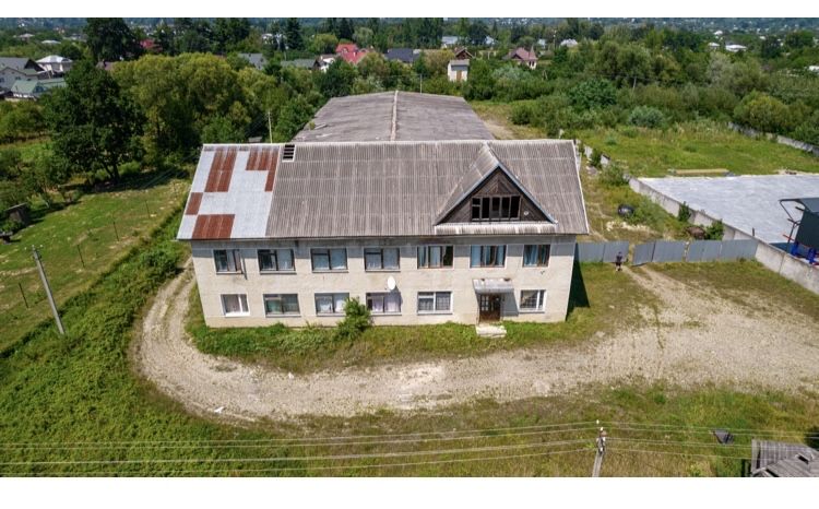 Виробничі приміщення в Карпатах, м. Косів