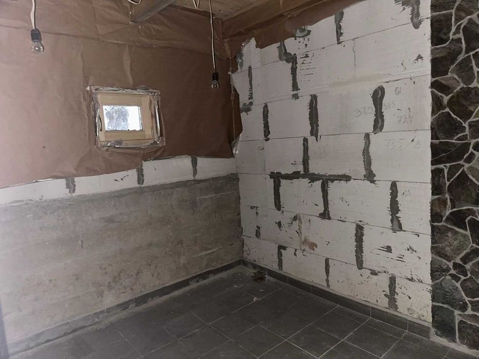 Будиночки в Карпатах